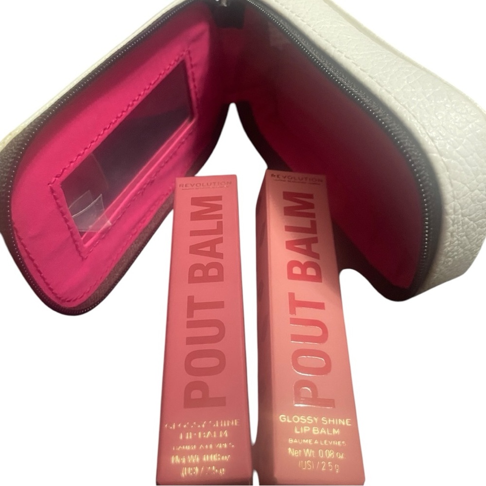 MAKEUP REVOLUTION BUNDLE- Pout Balm Rose Shine & Bare Shine